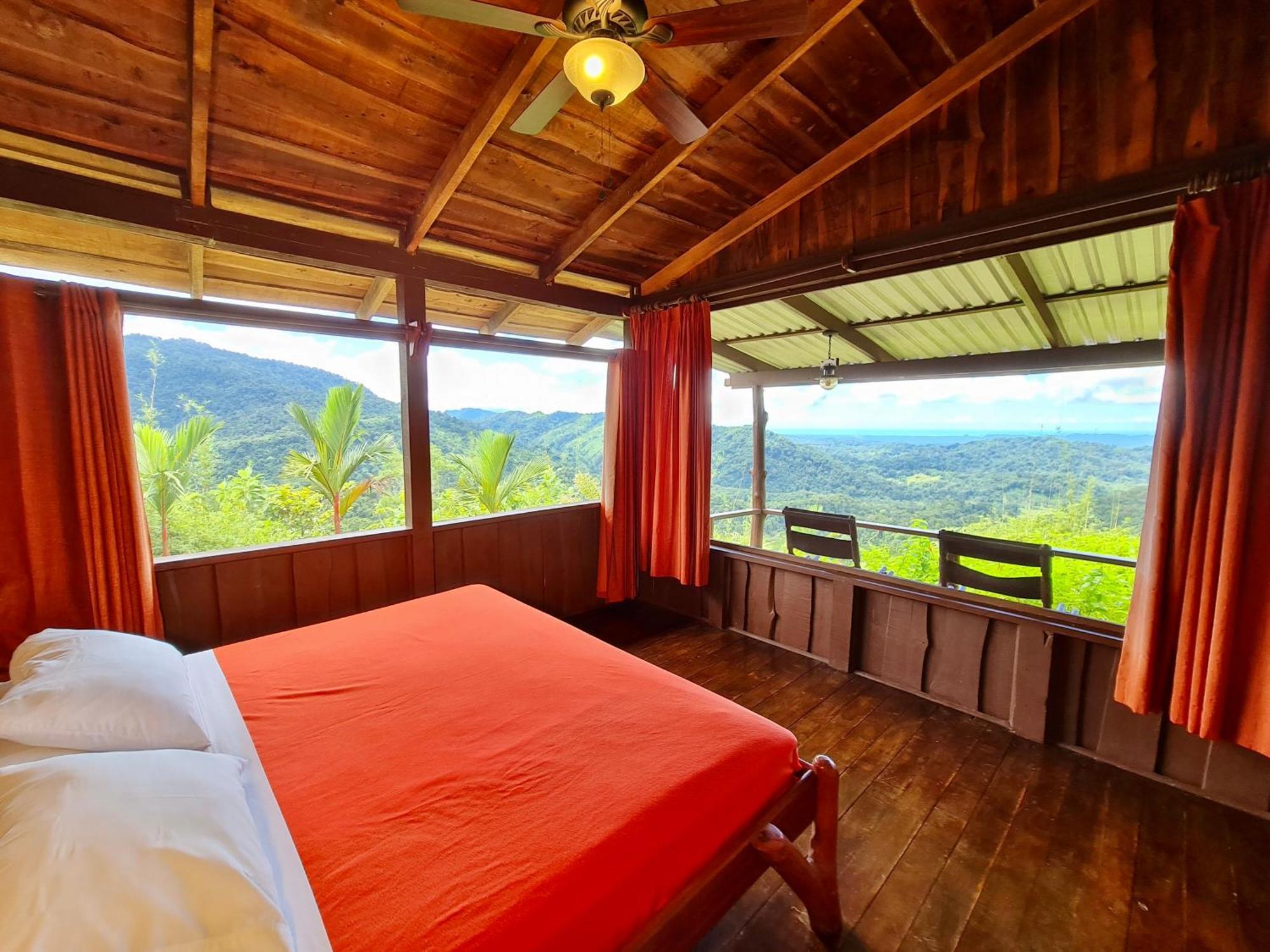 Santa Juana Lodge & Nature Reserve Quepos Eksteriør billede