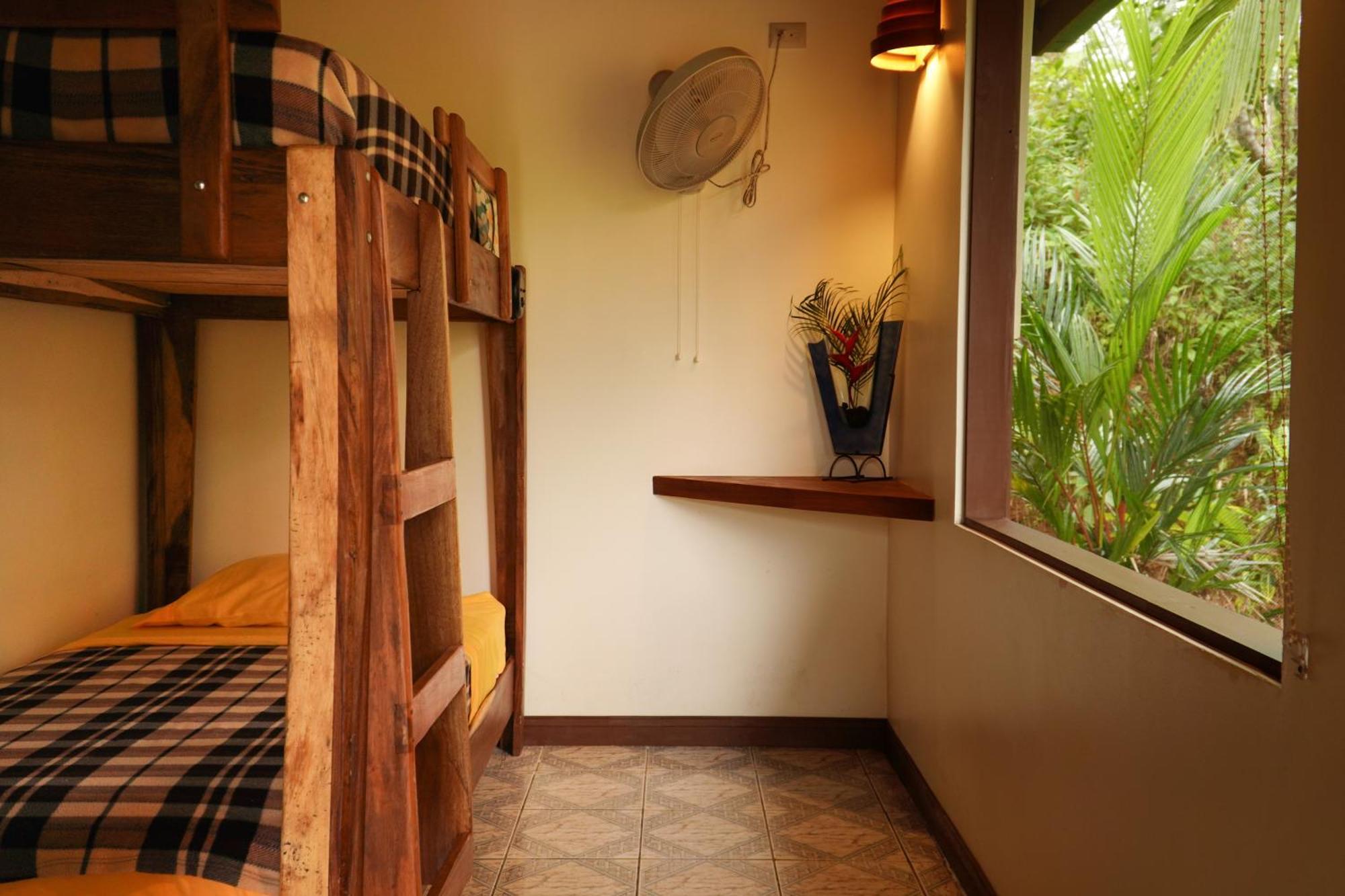 Santa Juana Lodge & Nature Reserve Quepos Eksteriør billede
